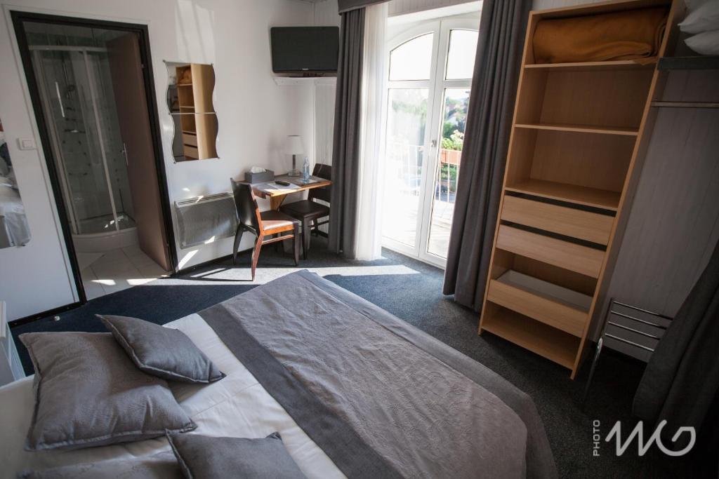 Auberge du Relais Uffholtz Ruang foto